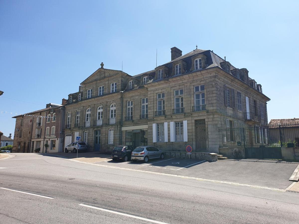Le Chateau Châteauponsac Eksteriør billede